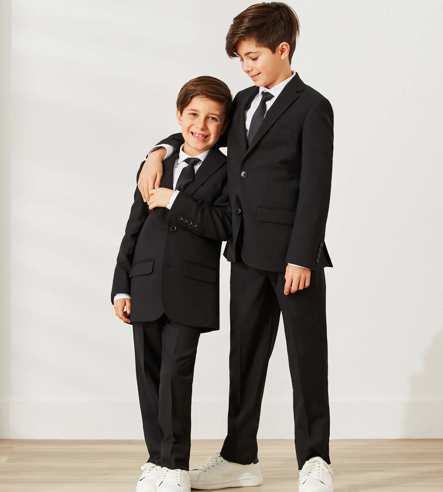 G Grafton Boys' Suits*Boys Solid Suit