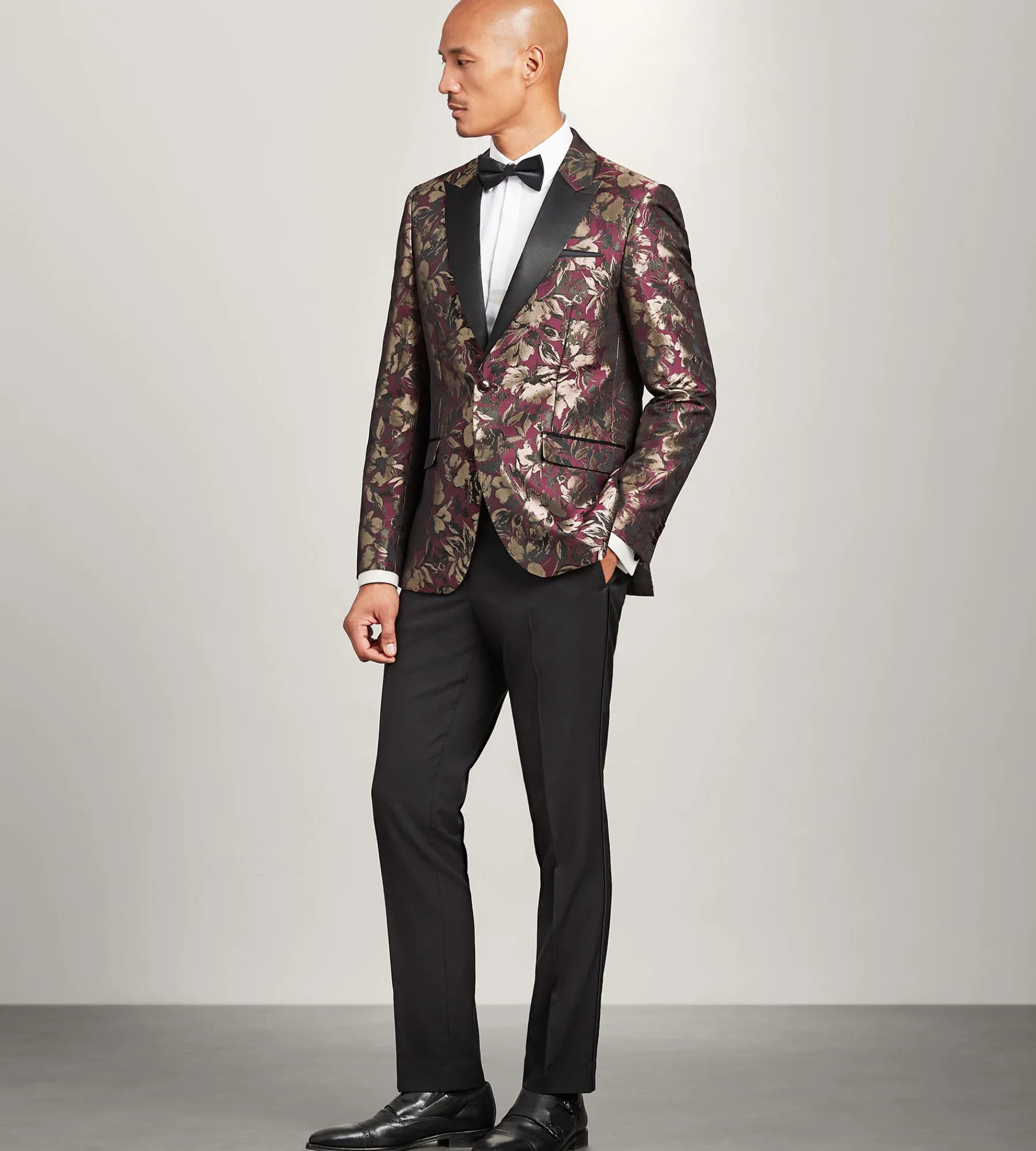 G Grafton Tuxedos|Suit Separates*Modern Fit Burgundy Jacquard Tuxedo